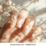 伤物语全三季:探索奇幻世界与角色成长的精彩旅程 i99mj